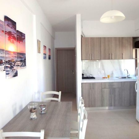 Nikogroup Mona Lisa Apartment Polychrono Luaran gambar