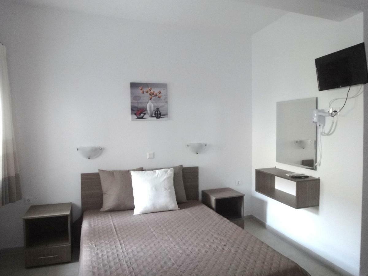 Nikogroup Mona Lisa Apartment Polychrono Luaran gambar