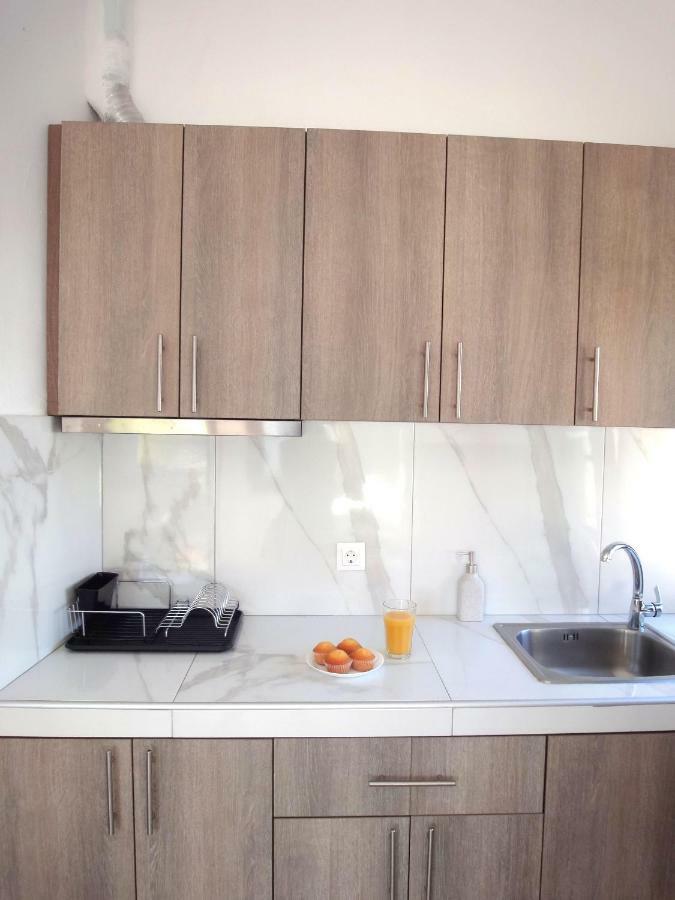 Nikogroup Mona Lisa Apartment Polychrono Luaran gambar