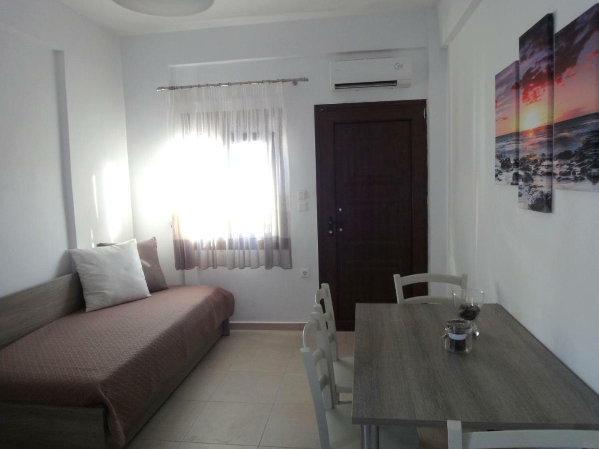 Nikogroup Mona Lisa Apartment Polychrono Luaran gambar